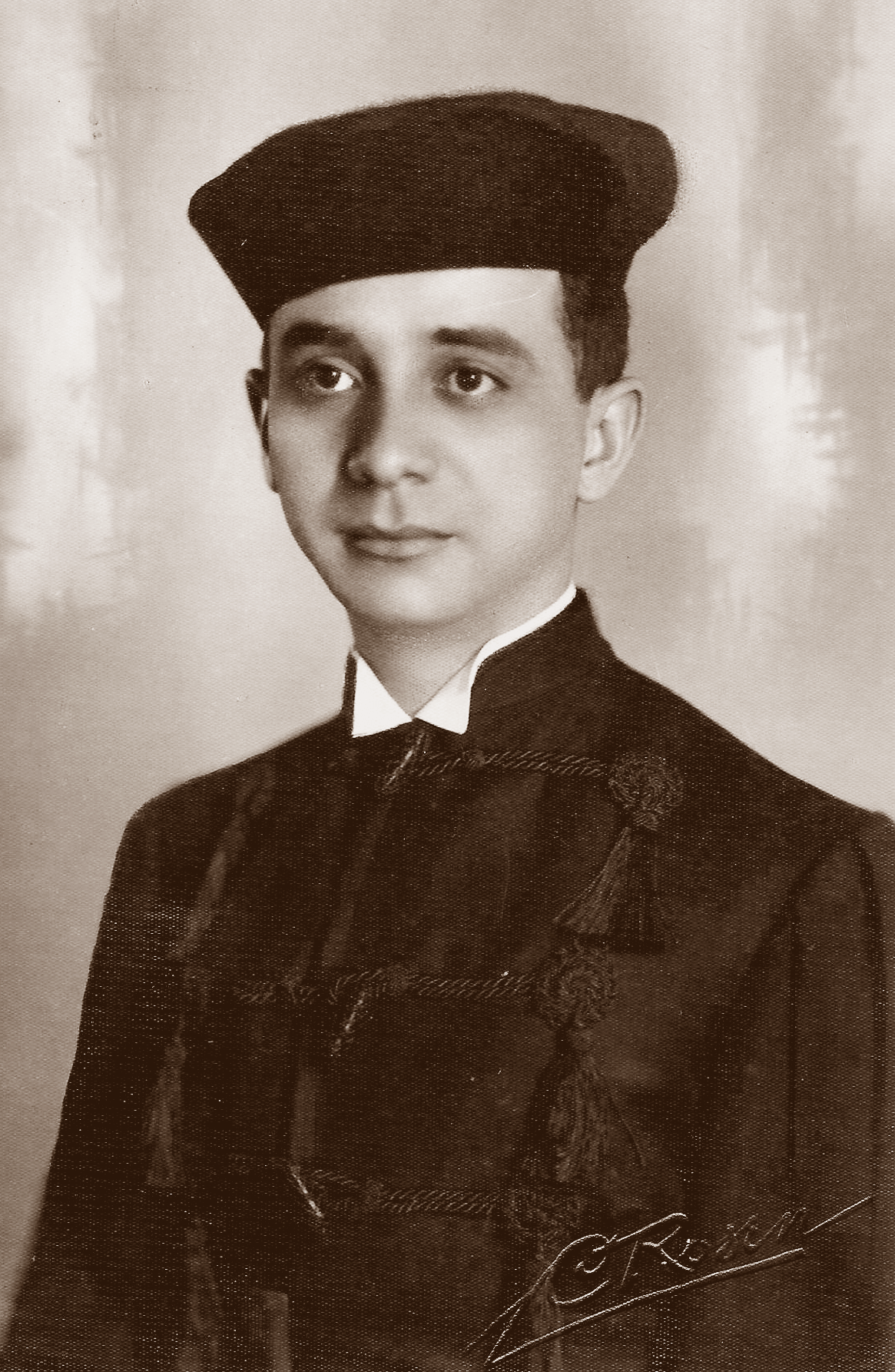 Foto do Dr. Sampaio, formado em direito pelo Colégio Universitário da Faculdade de Direito do Largo de São Francisco